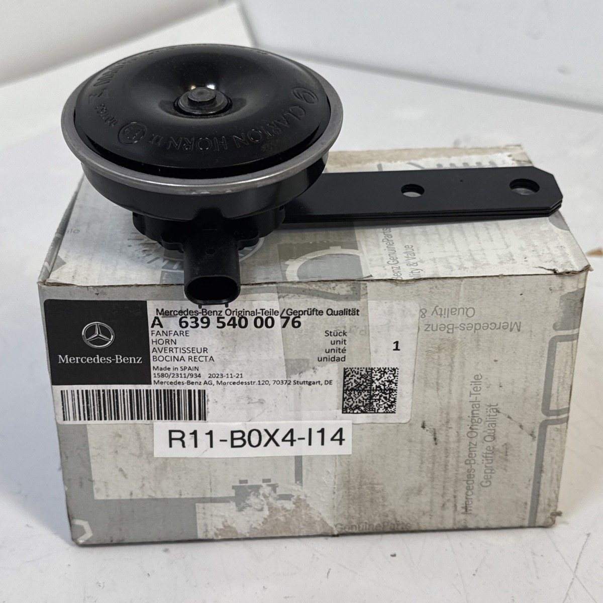 Genuine Mercedes-Benz Viano W639 Low Tone Horn Signal A6395400076