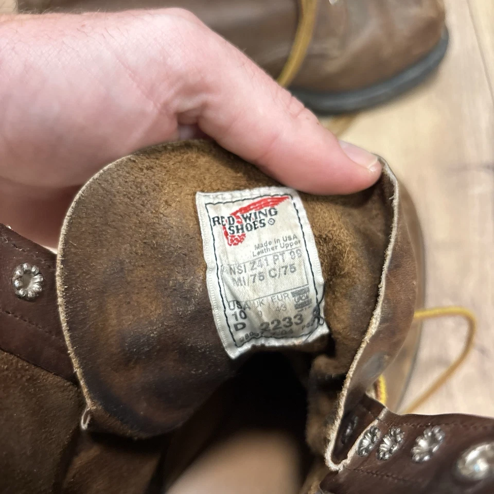 Red Wing 2233 8" Men’s Sz 10 D Brown Leather Safety Toe Supersole Work Boots. - Image 3 of 4