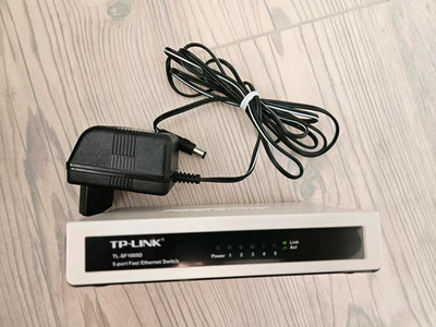 TP Link TL SF1005D Switch