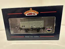 Bachmann  37-175A  7 Plank Wagon with Coke Rail BR Grey (Wagon No.P167248)