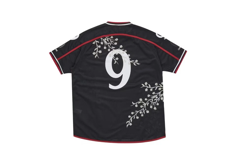 Camiseta de fútbol floral Supreme negra talla M (NUEVA) Foto 2 de 4