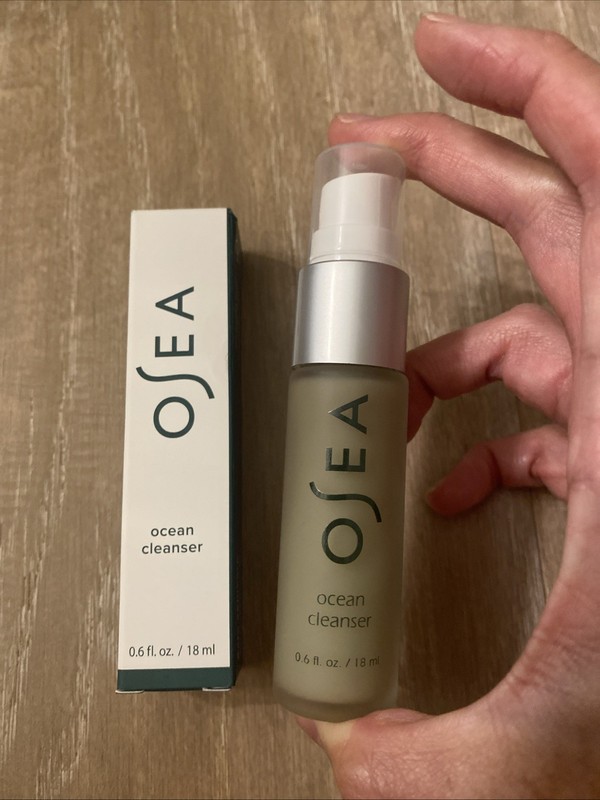 NEW Osea Ocean Cleanser Nourishing Facial Cleansing Gel Seaweed 0.6 Fl oz Pump