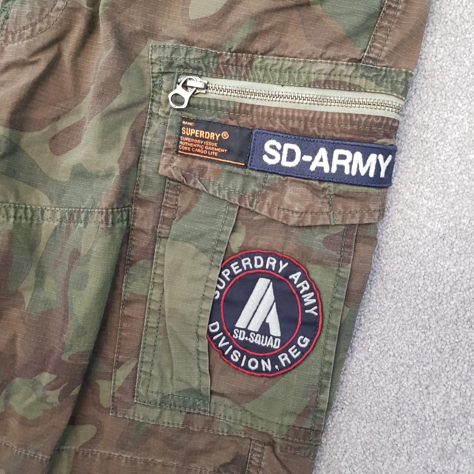 Superdry Hombre Pantalones Cortos 30 Verde Camuflaje Cargo Utility Militar Ripstop Combat Field Foto 2 de 4