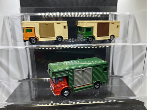 1977 Matchbox Superfast x #40 & #17 Bedford Horse Box Van Inghilterra con cavalli nuovi di zecca - Foto 1 di 12