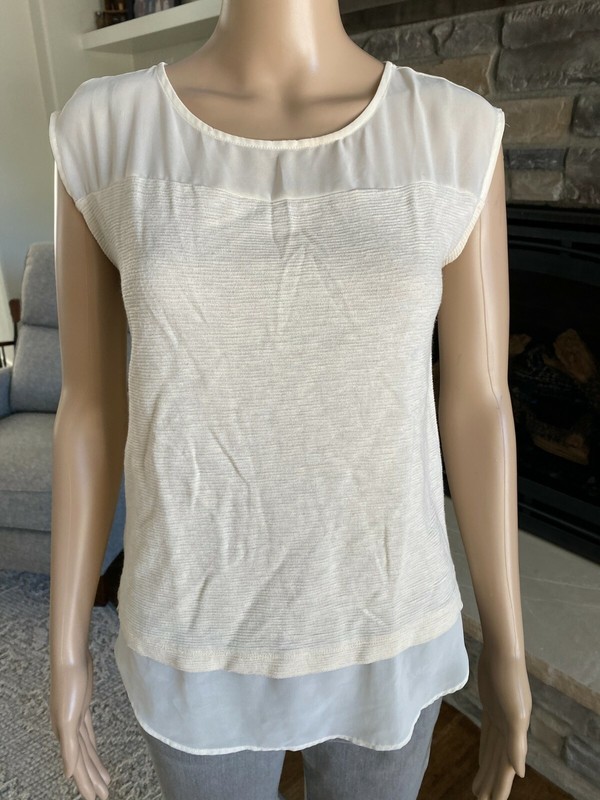 Ann Taylor Womens Size XSmall Sheer Ivory Cream Sleeveless Blouse Shirt  -003