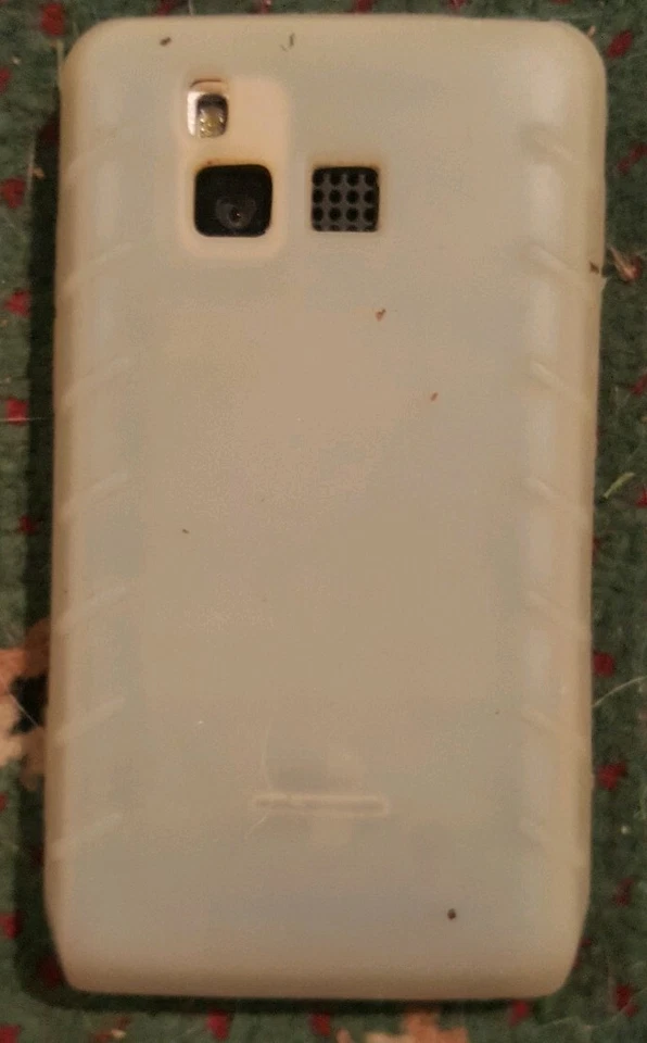 LG Dare VX9700 Black/Silver Verizon Wireless Touchscreen Cell Phone - Image 2 of 4