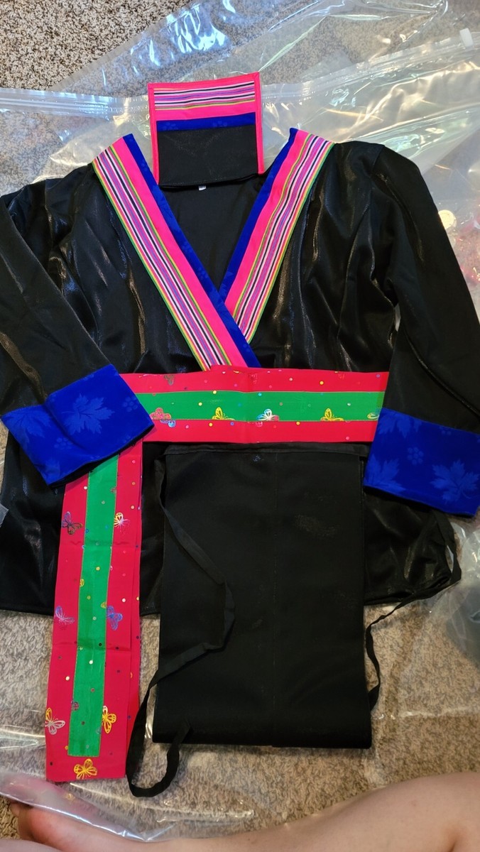 hmong green dress Hmong dress for women, Ethnic embroidered Hmong clothes, Hill tribe Handmade Hmong outfit, Hmong Traditional costumes in Vietnam