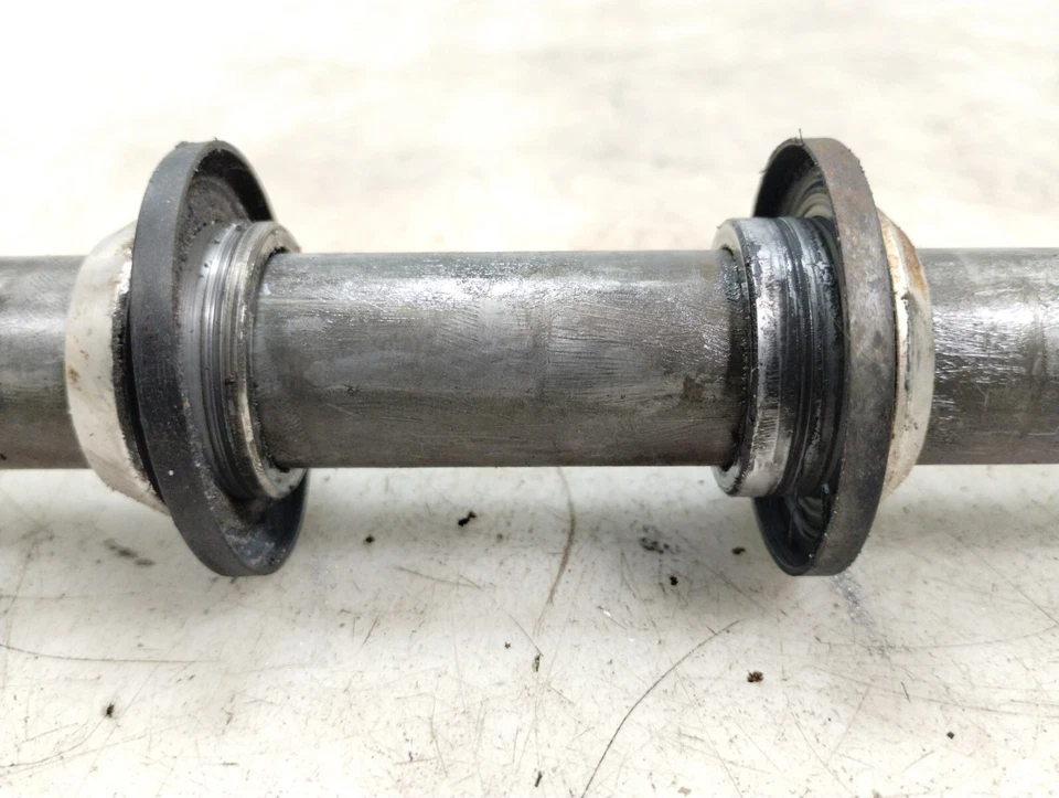 BMW G450 G450X 2010 perno de eje de rueda delantera 36317705258 Foto 4 de 4