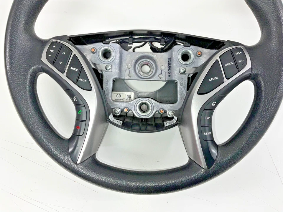 2016 现代伊兰特 GT 方向盘 A 56110-A5230-RDR 原始设备制造商 — 第 3/4 张图片