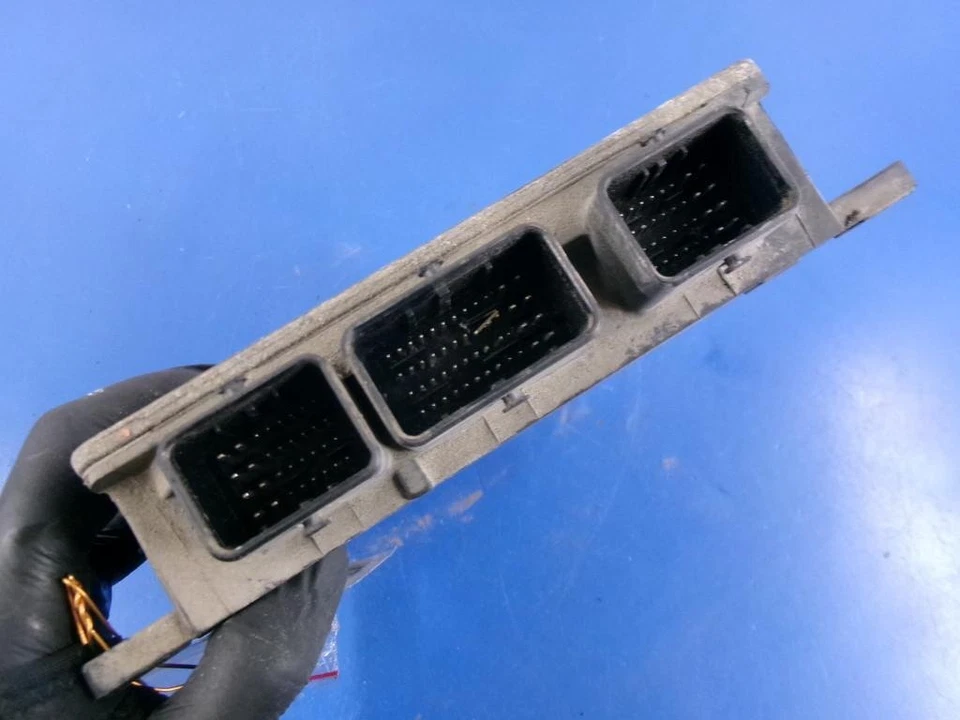 NISSAN ALMERA II N16 8200498183 Unité de Contrôle du Moteur 2006 28133787 - Immagine 3 di 4