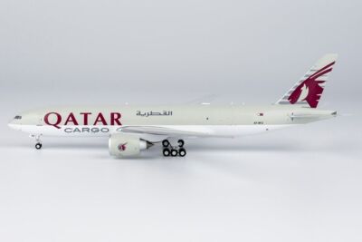 1:400 NG Model QATAR CARGO BOEING 777-200F Aircraft Diecast Plane Airplane Model