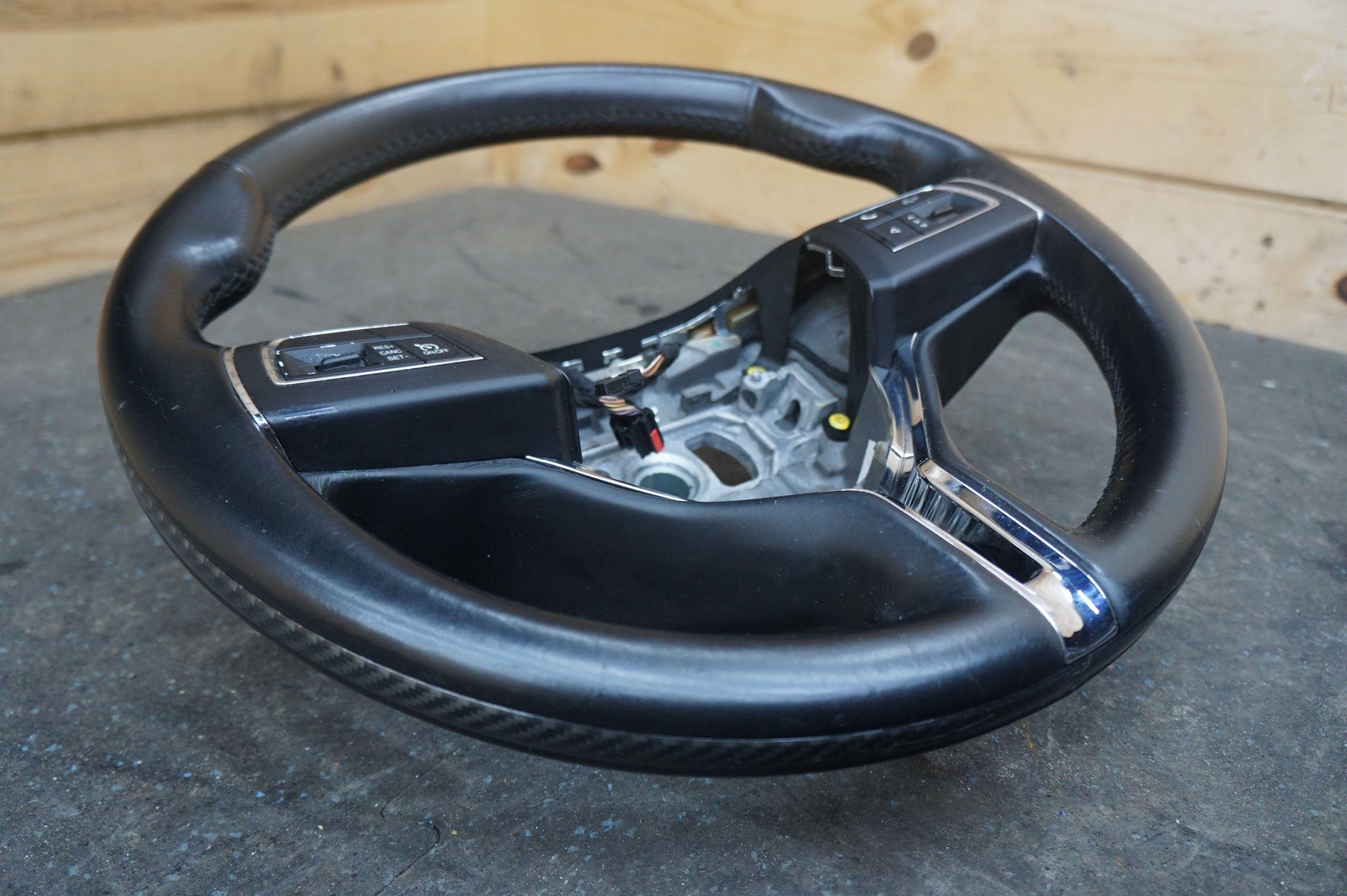 Carbon Fiber Steering Wheel OEM 670044515 Maserati M156 Quattroporte 13-16 *NOTE