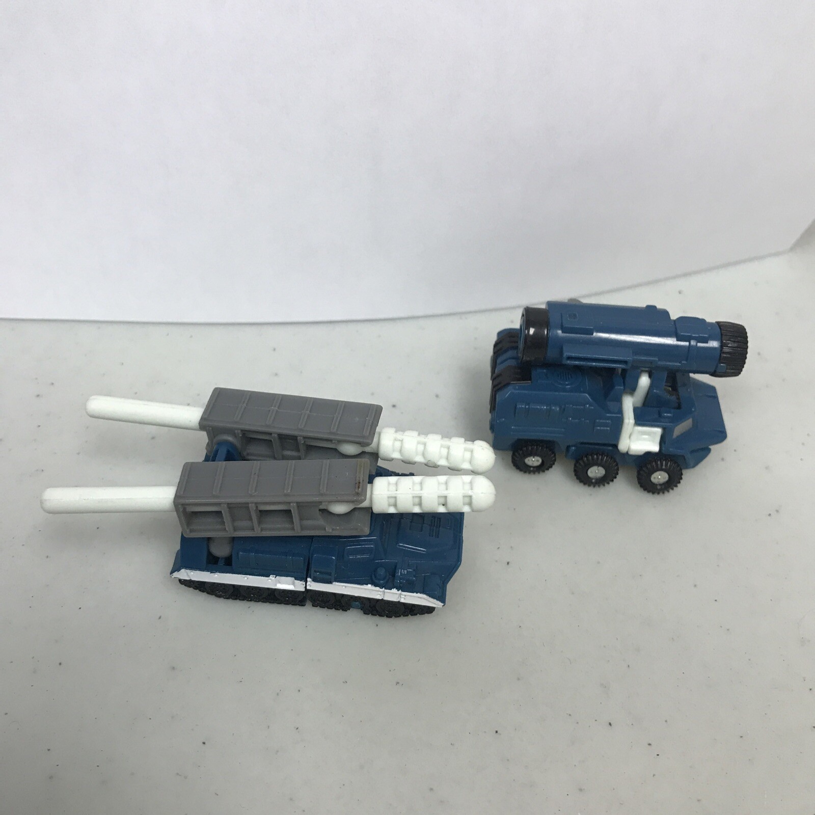 Picture 1 of 6