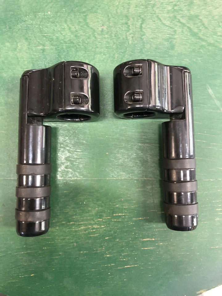 Clavijas de carretera para motocicleta Harley Davidson Foto 3 de 3