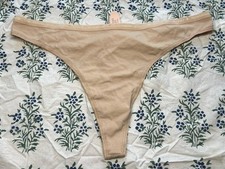 VINTAGE 2015 VICTORIAS SECRET COTTON SIGNATURE LOGO TRIM THONG PANTY NUDE BARE