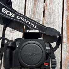 Canon EOS Digital Rebel XT Bundle w/ 18-55mm Lens, Grip, Chargers, 4GB CF