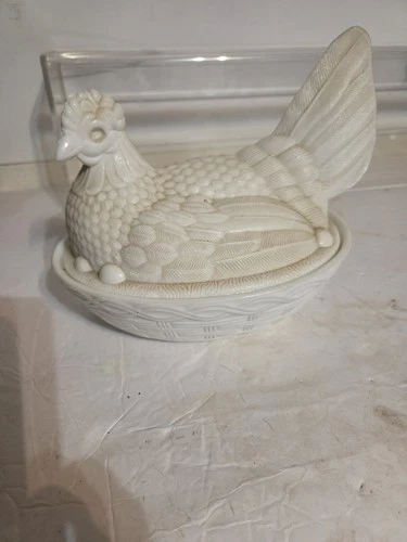 Vintage White Milk Glass Hen On Nest Candy Dish Decorative Bowl HON