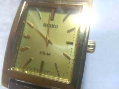 SEIKOセイコー V115-0AC0 ゴールドダイヤル ソーラー Seiko Solar V115-0AC0 Gold Dial Tank Square Men's Quartz Parts