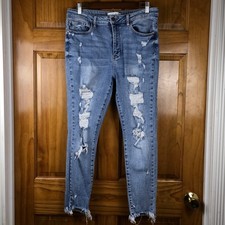 Judy Blue Skinny Fit 13/31 Distressed High Rise Jeans Medium Wash Festival Boho