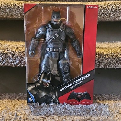 Mattel Batman v Superman Batman DC Comics Multiverse Action Figure DJB30