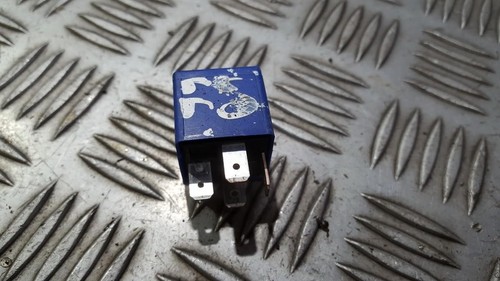 24432614 Relais, Arbeitsstrom v23134-k52-x402 Opel Astra DE462636-09