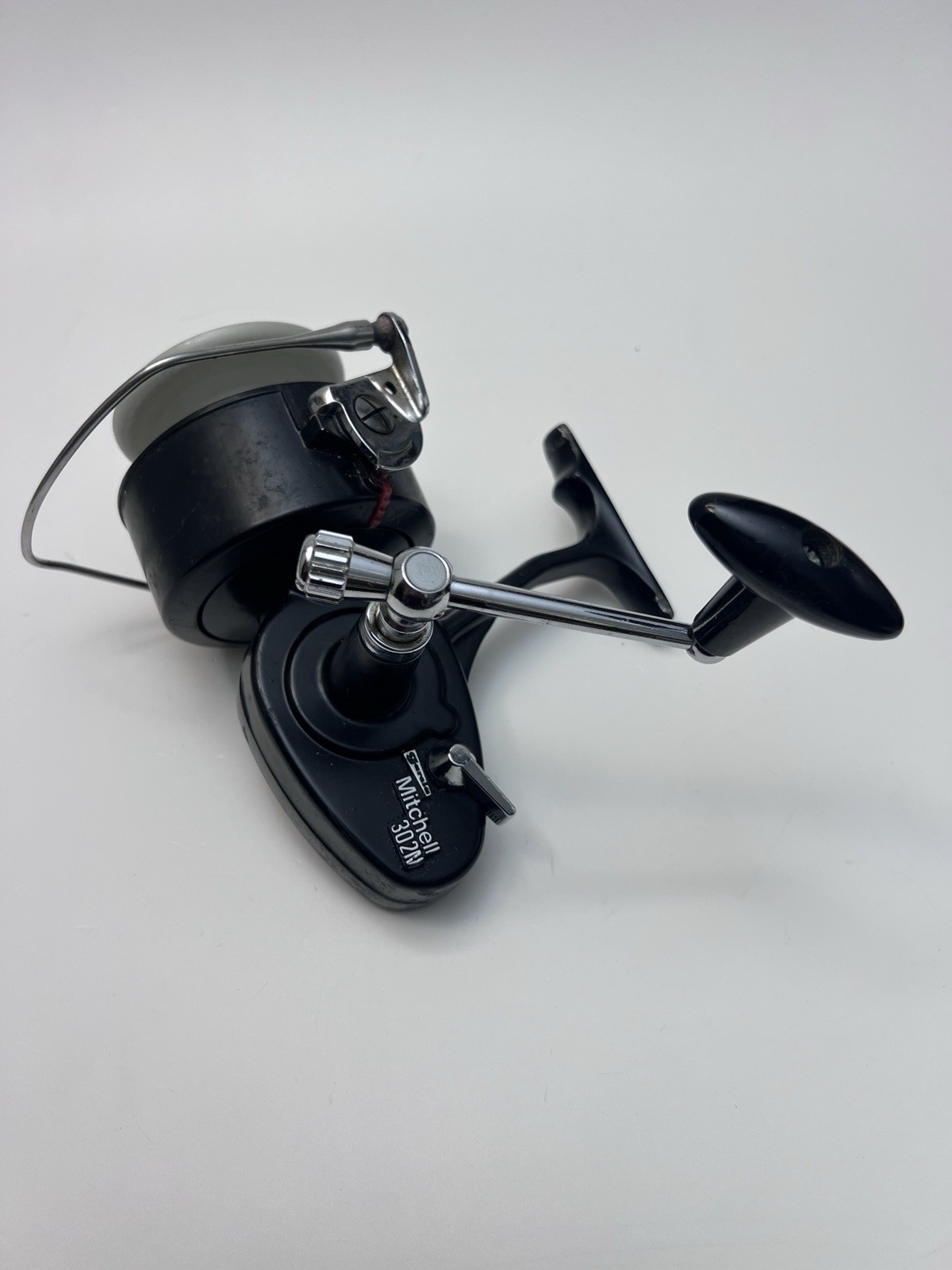 VINTAGE Used GARCIA MITCHELL 302M SPINNING REEL MADE IN FRANCE