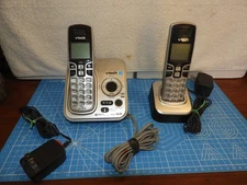 VTech 2 Handset Cordless Phone Answering System CS6229-4 Base & Remote