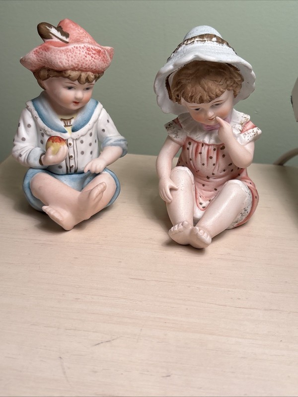 Vintage Bisque Ceramic Piano Baby Figurines Boy and Girl . Andrea By Sadek #6682