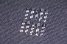 Lot of 10 MPS2369 Motorola NPN BJT Transistor 15V 200mA 625mW Thru Hole TO-92