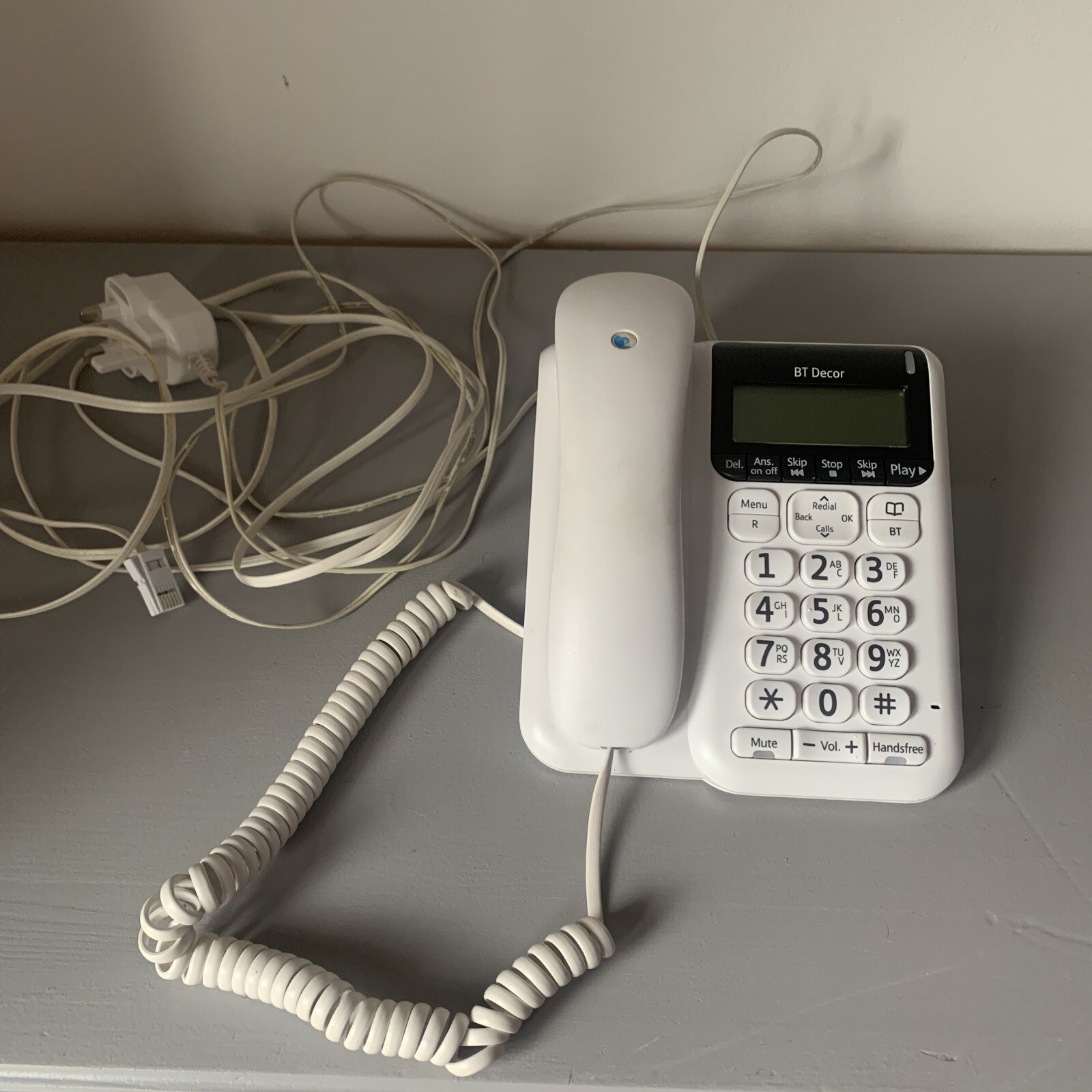 BT Decor 2500 Telephone White Corded Answering Machine Large Buttons eBay