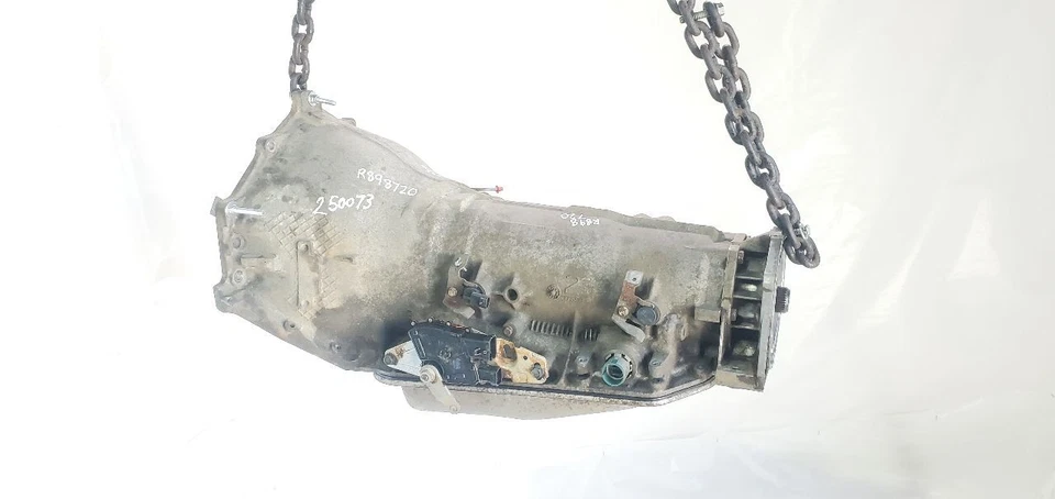 2002 2006 Chevrolet Suburban 2500 OEM Automatic Transmission 8.1L 4WD - Imagem 2 de 4