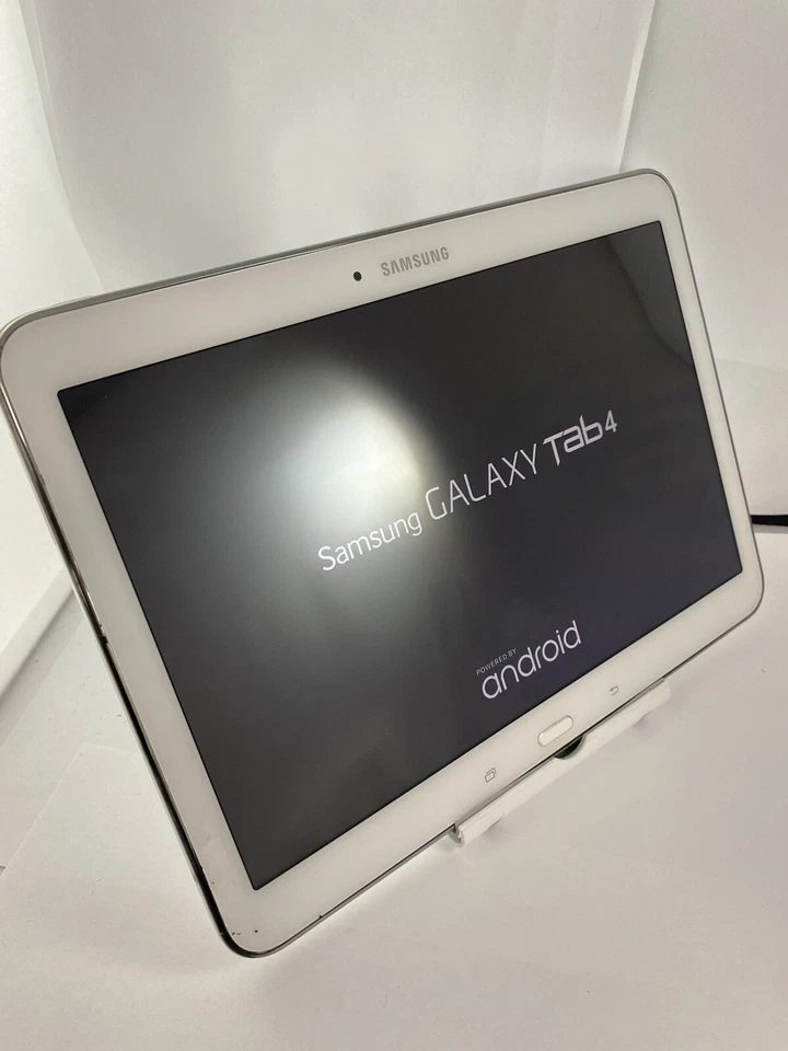 Samsung Galaxy Tab 4 10.1 SM-T530 White Wi-Fi 16GB 10.1" Android Tablet - Image 2 of 4