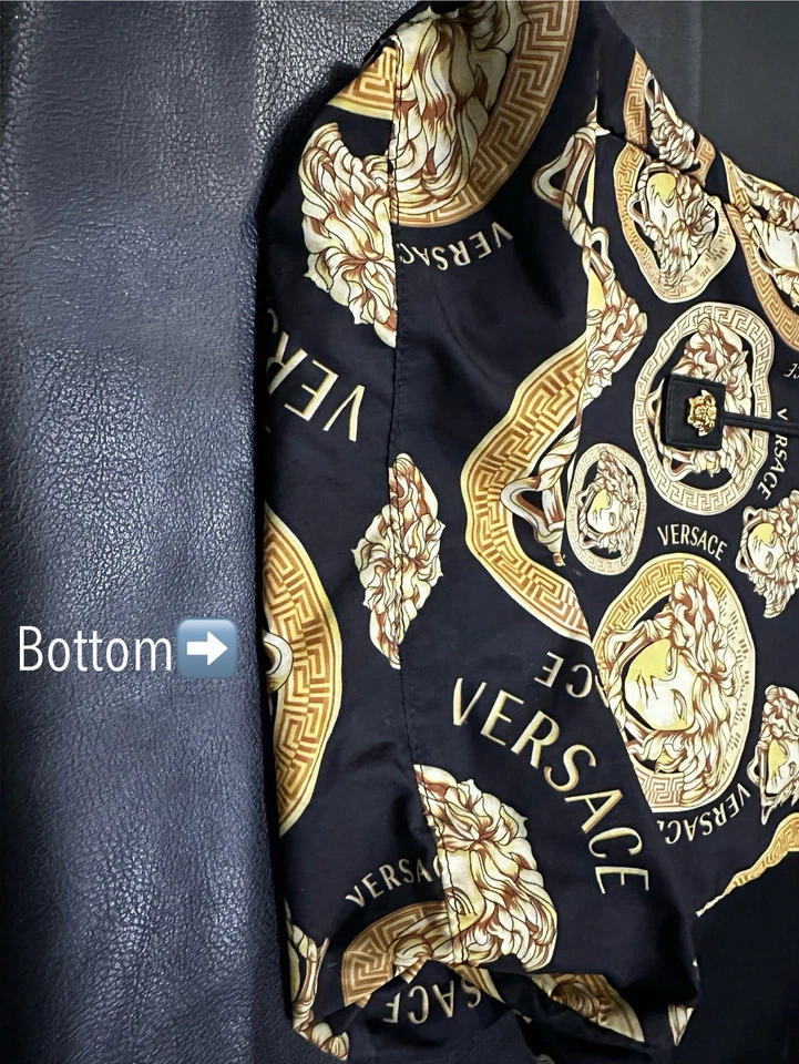 Bolso de mano Versace de nailon amplificado Foto 3 de 4