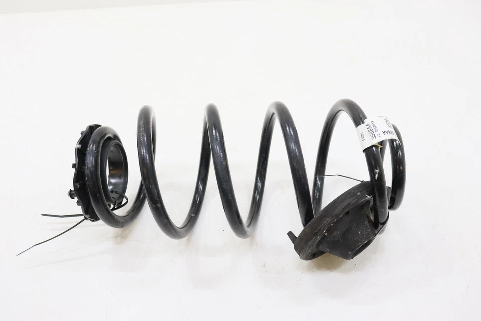 2018 - 2025 JEEP WRANGLER REAR LEFT SIDE SUSPENSION COIL SPRING OEM 68253588AA - Image 3 of 4