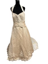 David's bridal wedding dress size 14 Halter; Beaded Train