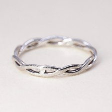 Size 5.5, vintage sterling silver handmade ring, 925 band with woven pattern
