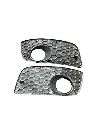 VW Golf 5 V GTI Stoßstange Gitter vorne Blenden L+R 1K0853666P /1K0853665S