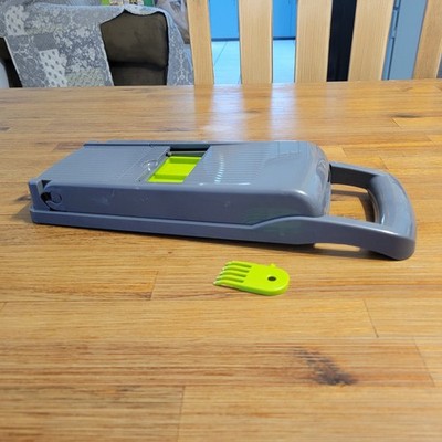 Raiqee Food Chopper Slicer Replacement Lid Pusher and Cleaning Brush Set