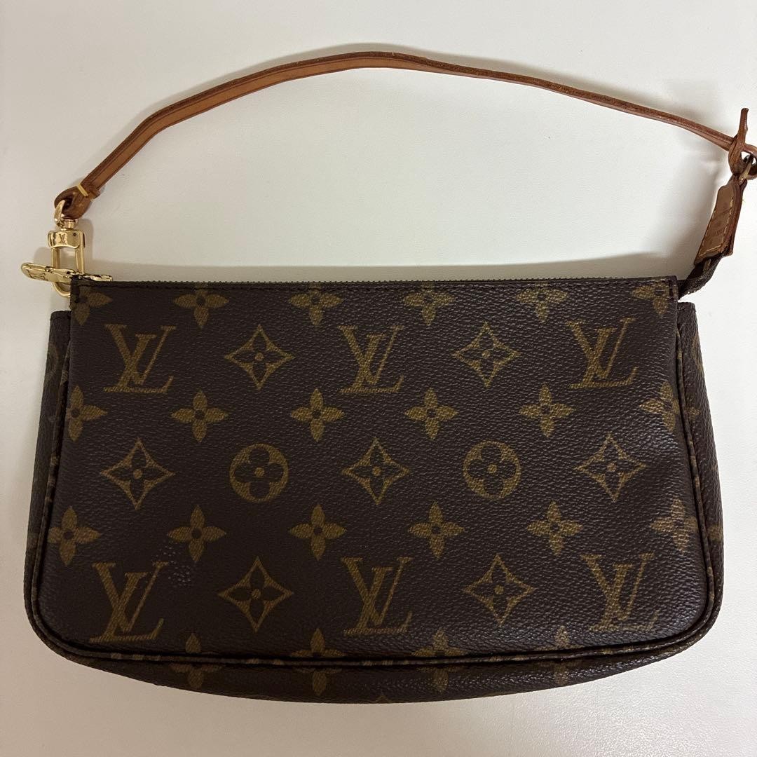 LOUIS VUITTON Monogram Pochette Accessoires AD0996 Removable Strap Pouch