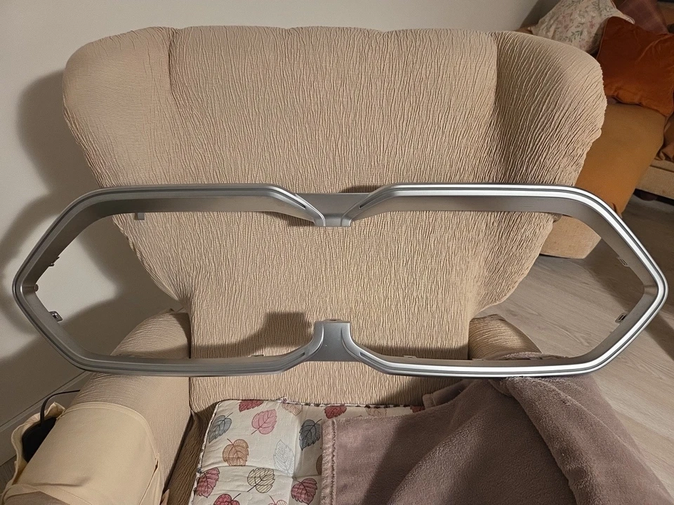 Rejilla 150€ Y Placa Radar 100€ BMW X2 U10 IconicGlow Se Vende Separado o Junto - Imagen 2 de 4