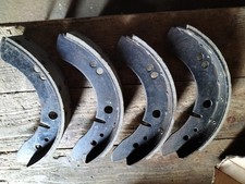 Sunbeam Alpine Brake Shoes.