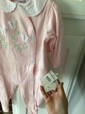 Vintage Headquarters Footed Sleeper with Snaps and Floral Design Size 6-9 M