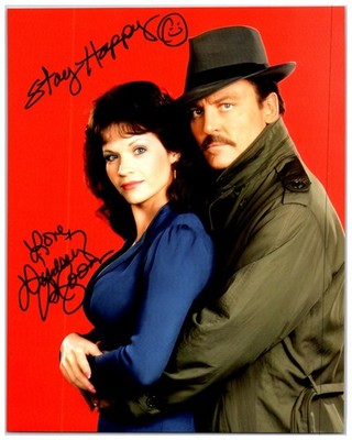 Lindsay Bloom Mike Hammer Hand Signed 8x10 Photo #2
