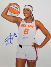 Aaliyah Edwards Autographed 8.5x11 Photo Basketball WNBA Connecticut Suns 