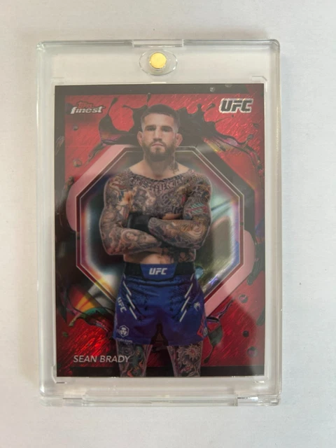 81 TOPPS FINEST UFC 2024 SEAN BRADY  RED SHIMMER REFRACTOR .