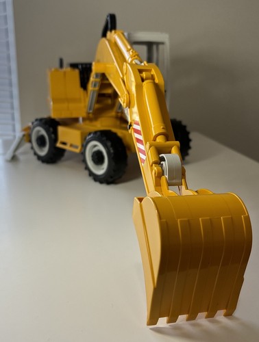 Bruder 1/16 Scale Liebherr #912 Excavator Shovel Backhoe Made In Germany - Picture 6 of 19