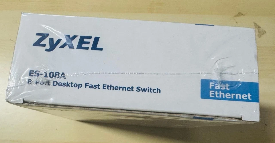 Zyxel ES-108A 8-Port Fast Ethernet Switch – Reliable Network Connectivity! - Image 3 of 3