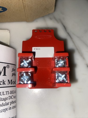 Banner Engineering 16391 / PBO Power Block For MULTI-BEAM Sensor New - Picture 2 of 5