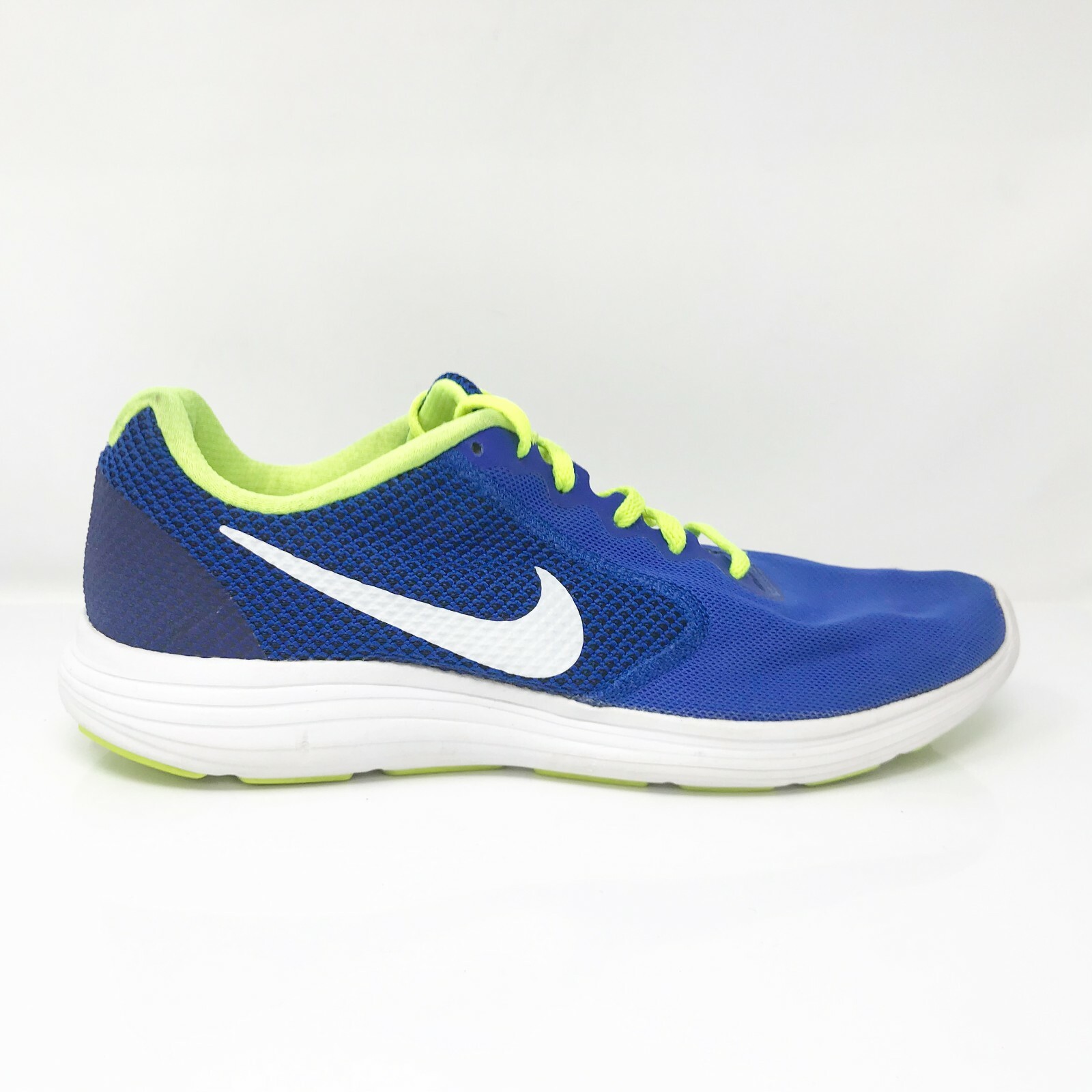 nike revolution 3 shoes price