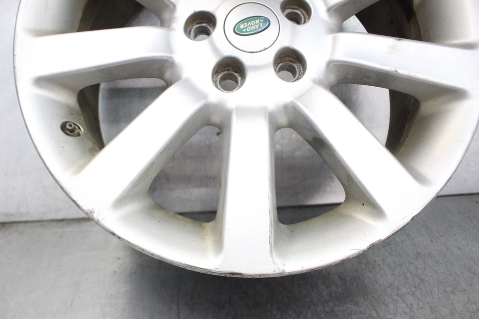 Llanta de aleación Land Rover Range Rover 2006-2009 R20x8,5J 9 radios RRC502690XXX LM45 Foto 2 de 4